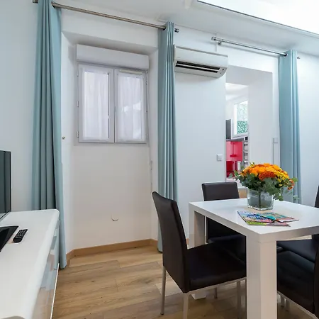 Florella Clemenceau Appartement *